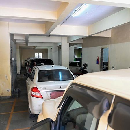 Adiraj Residency Hotel Navi Mumbai Exterior foto