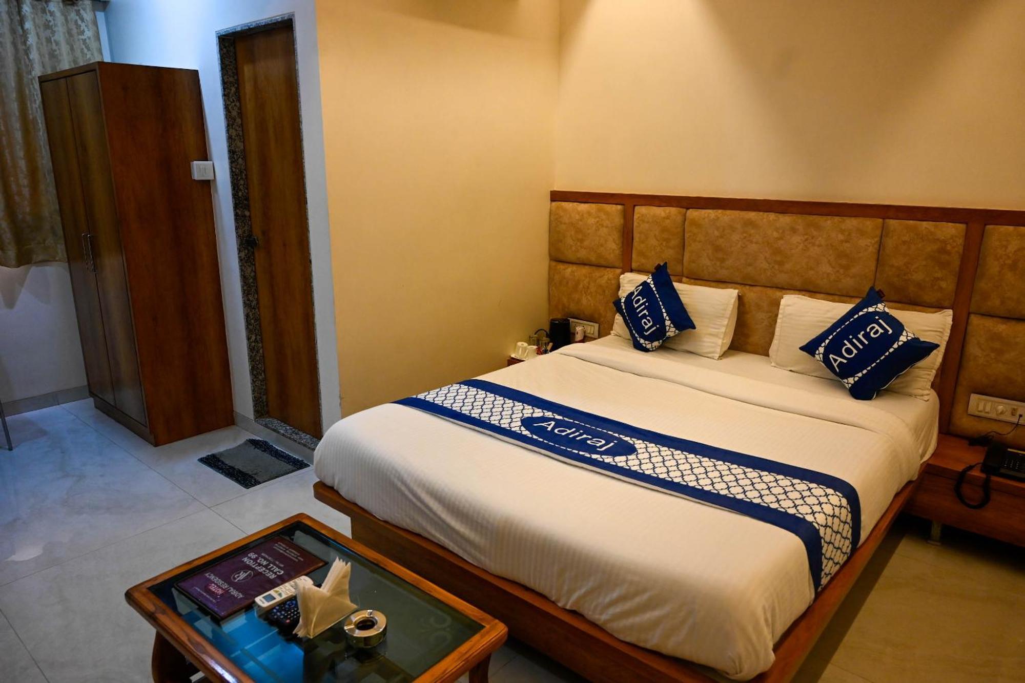 Adiraj Residency Hotel Navi Mumbai Exterior foto
