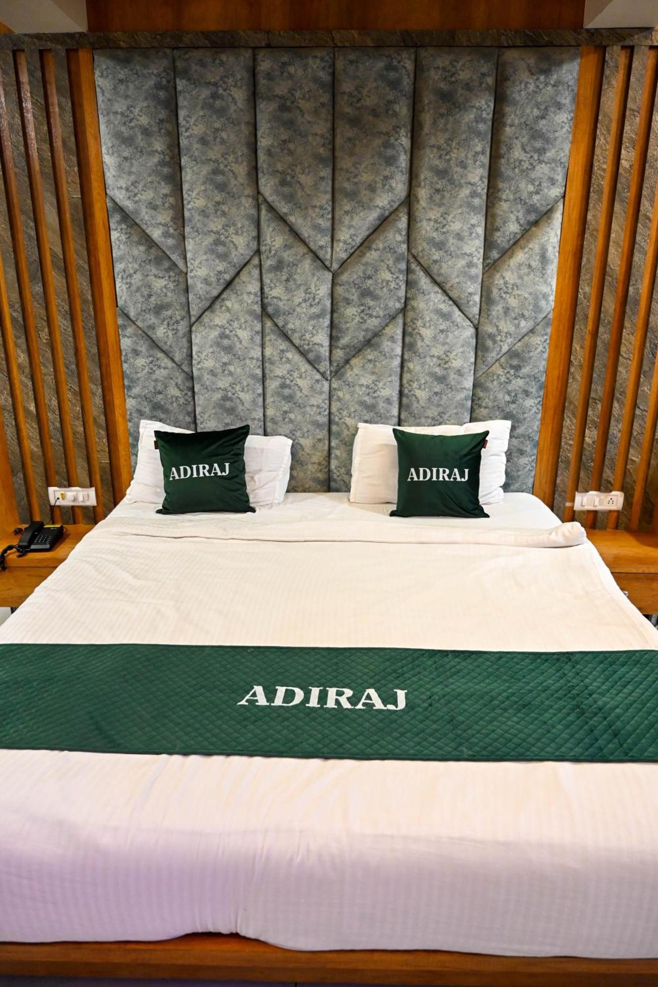 Adiraj Residency Hotel Navi Mumbai Exterior foto