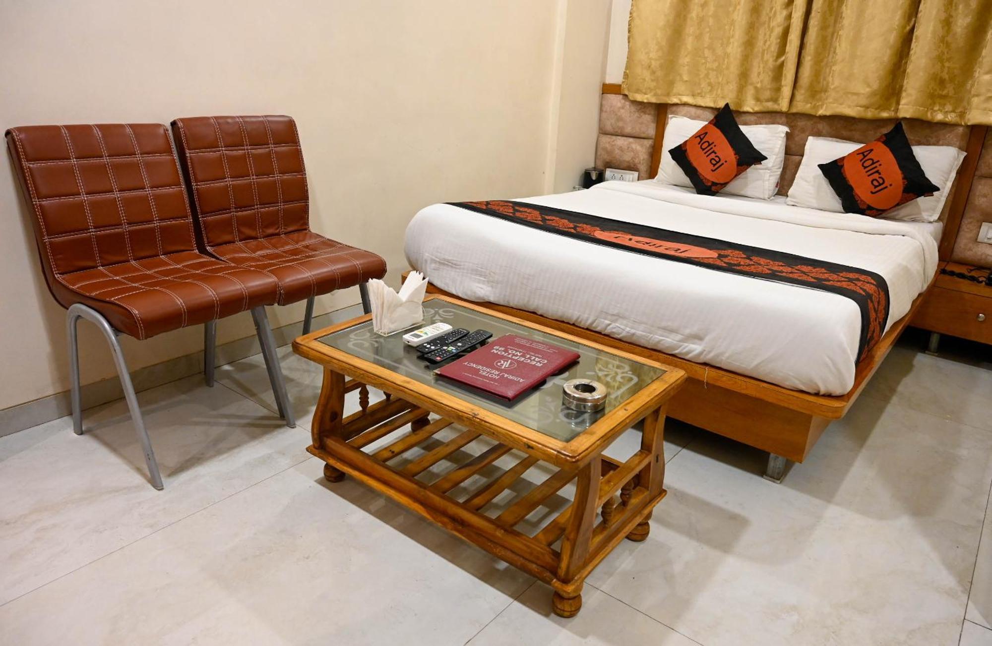 Adiraj Residency Hotel Navi Mumbai Exterior foto